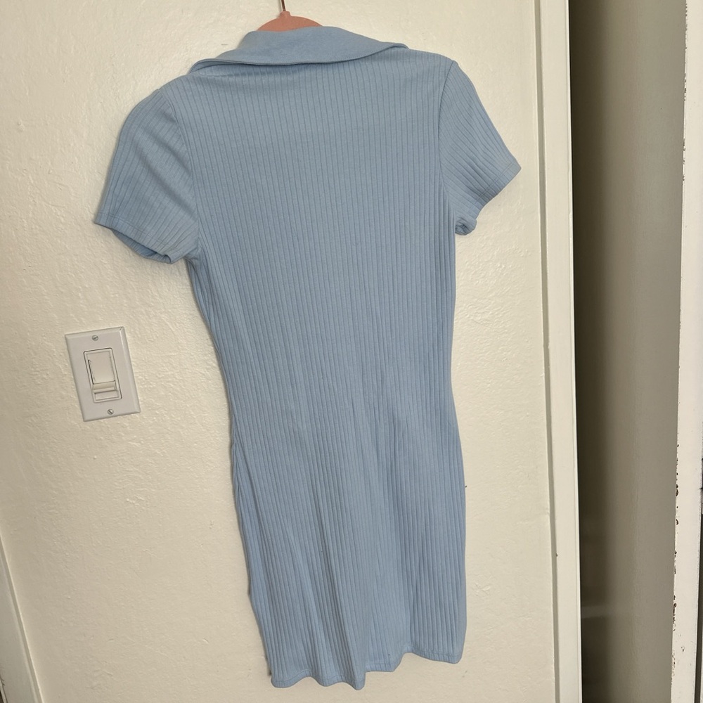 Light Blue Ribbed Collared Dress - Picture 2 of 3